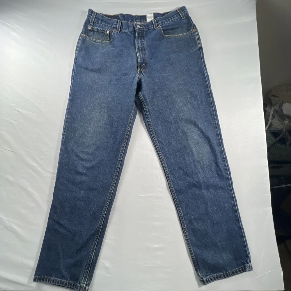 2000's Levi's 550 Jeans Men's Tag 36x32 Relaxed Fit Blue Denim Y2K Classic